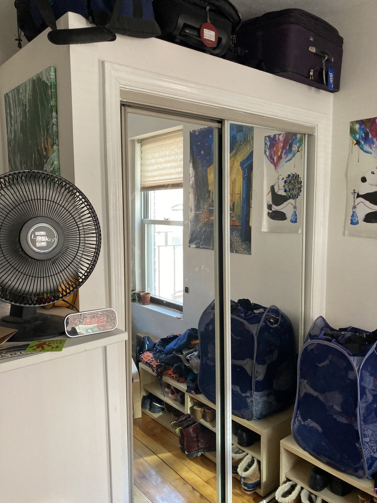 Rental image