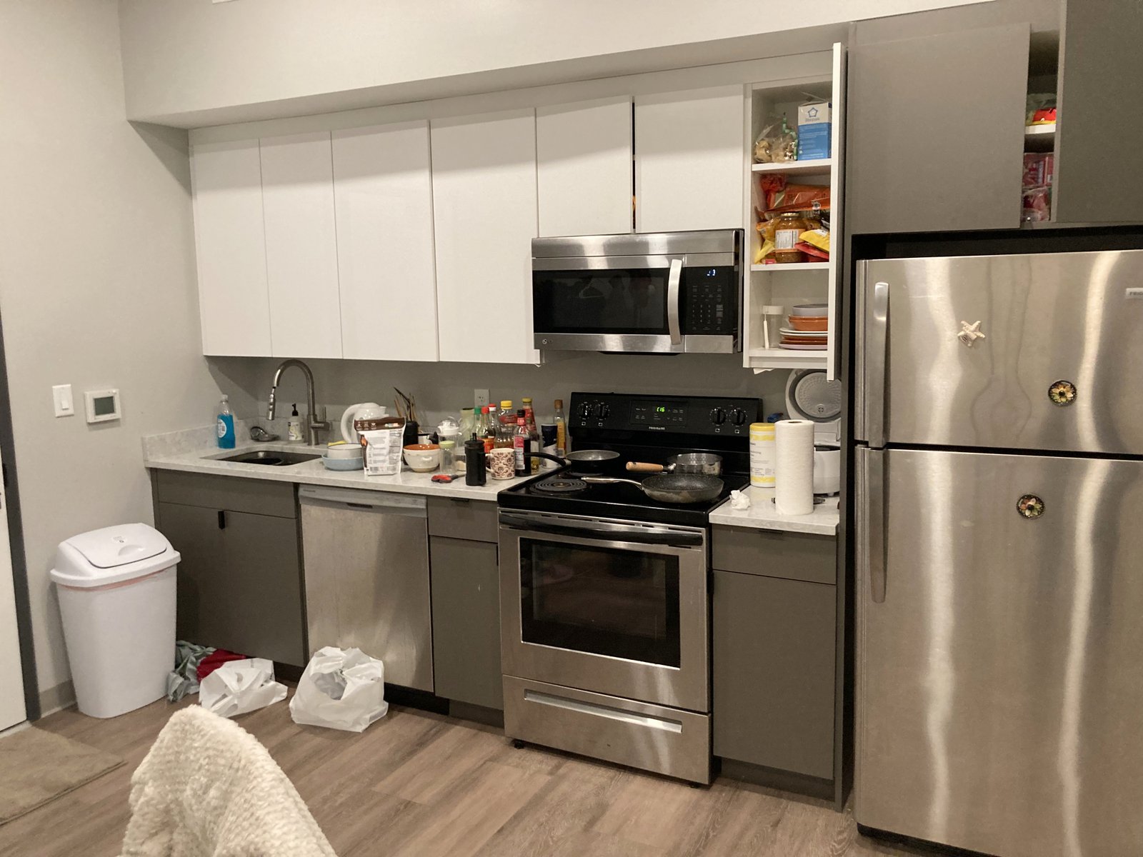 Rental image