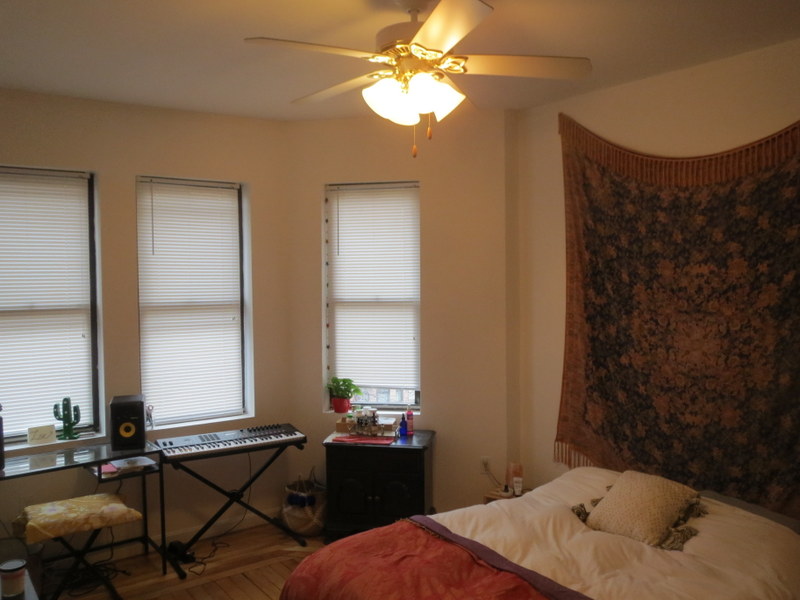 Rental image