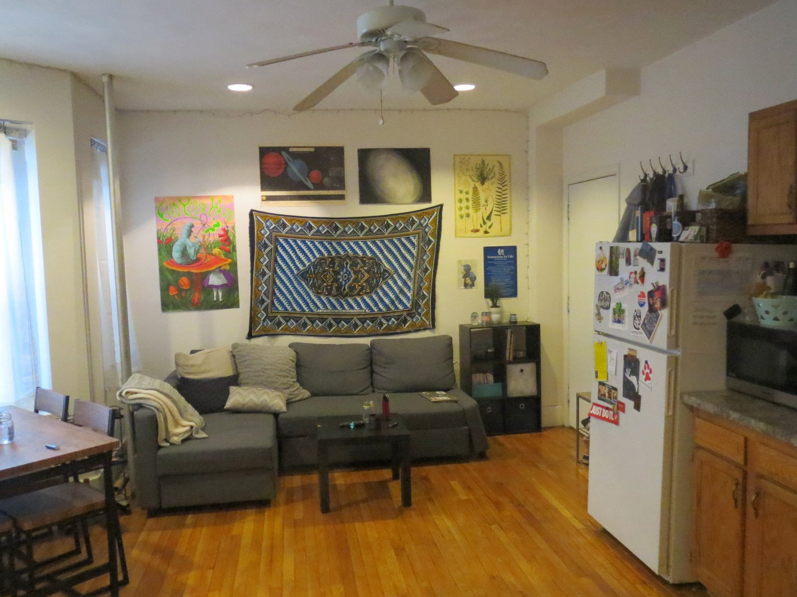 Listing featured image