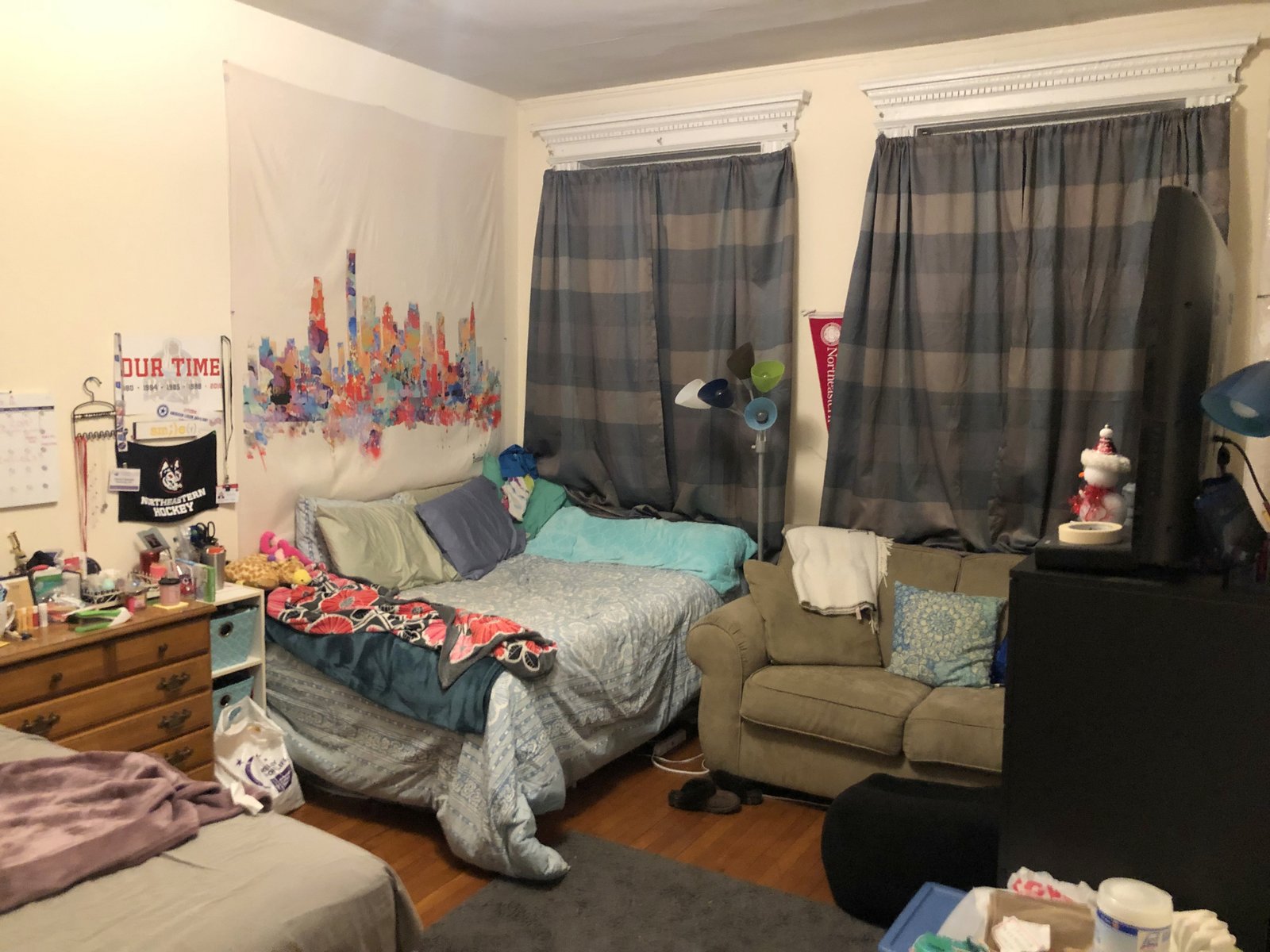 Listing featured image