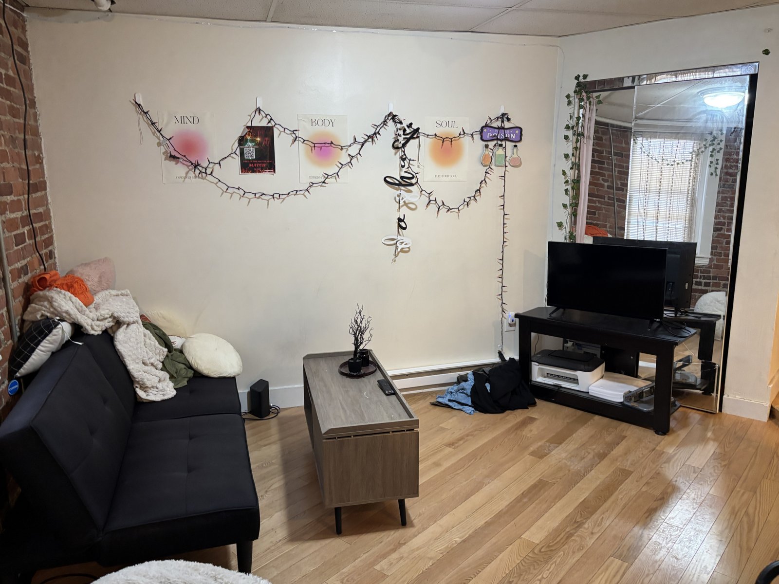 Rental image