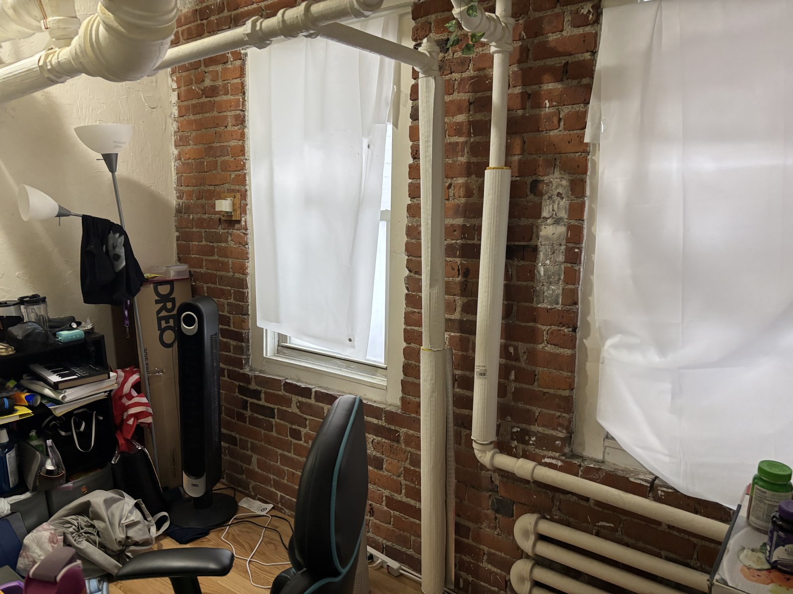 Rental image