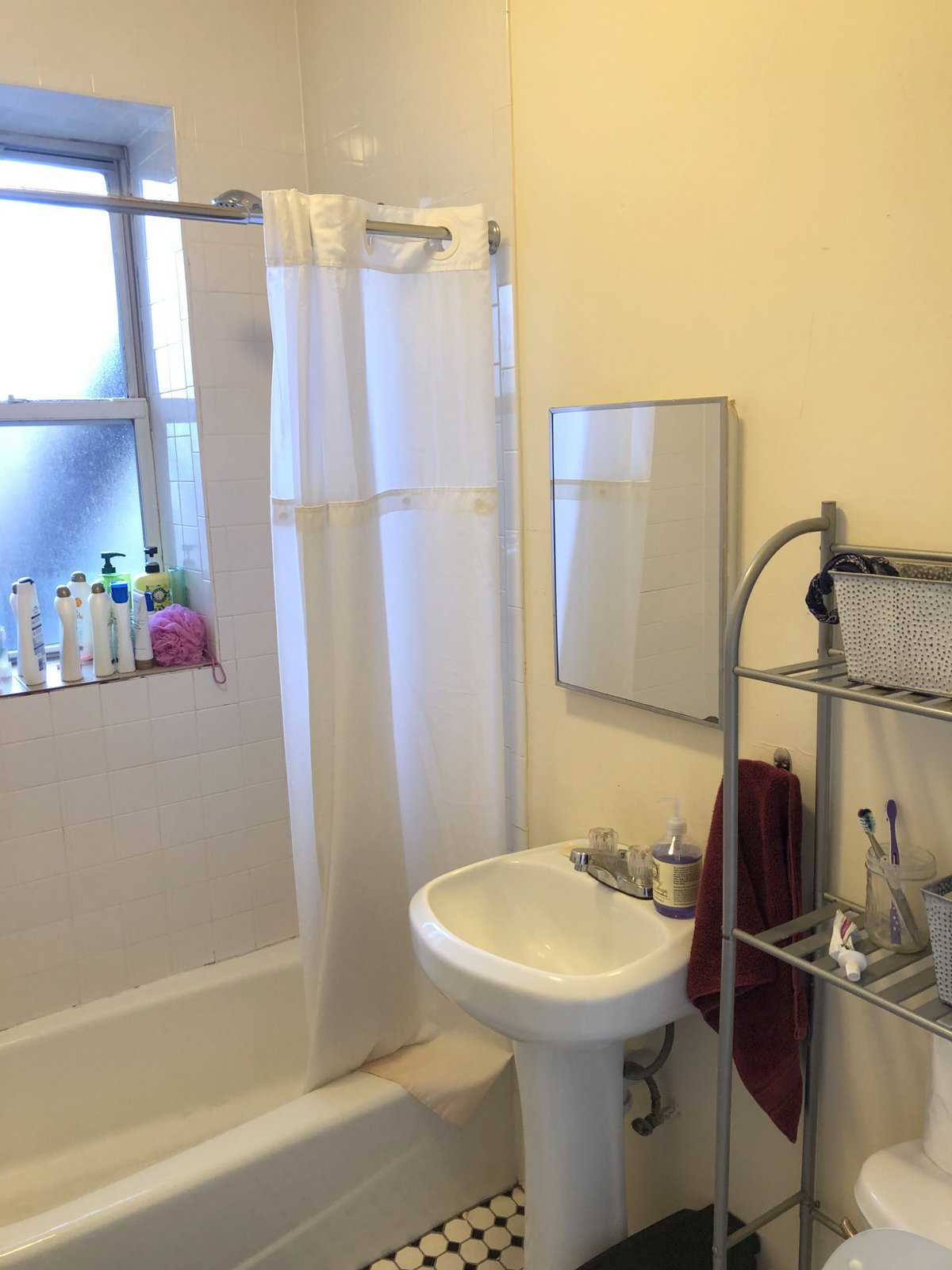 Rental image