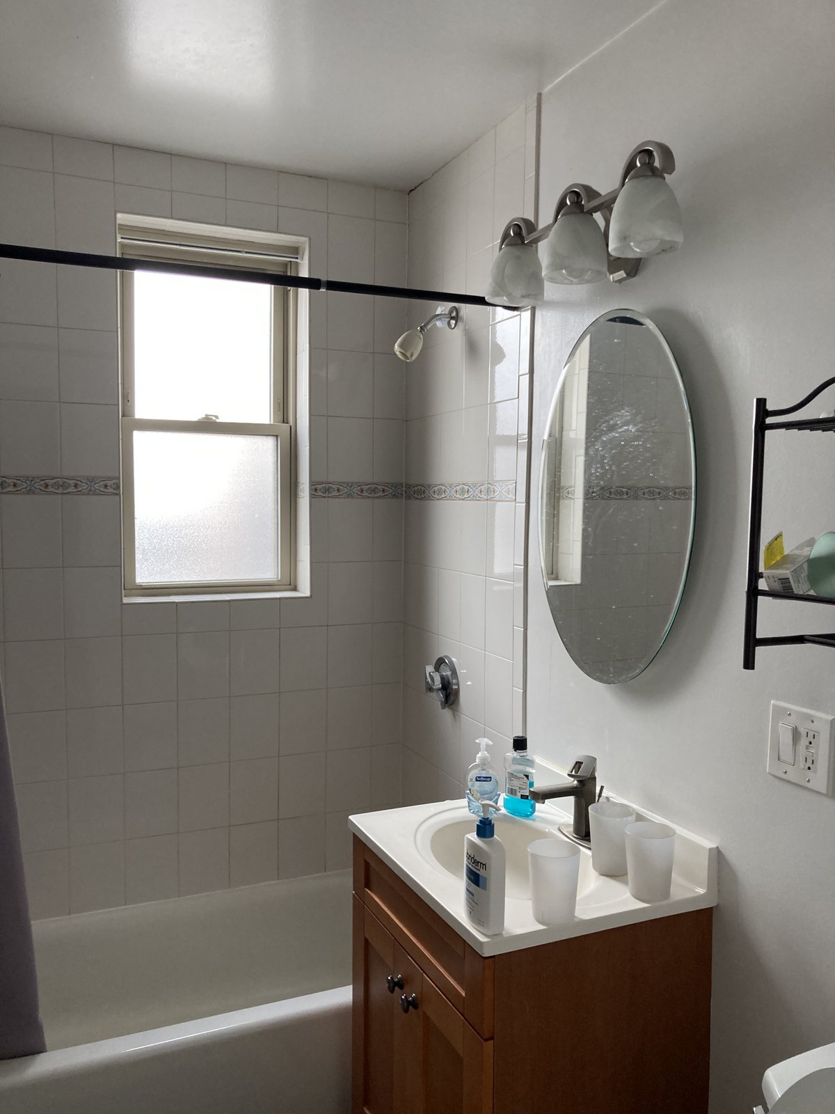 Rental image