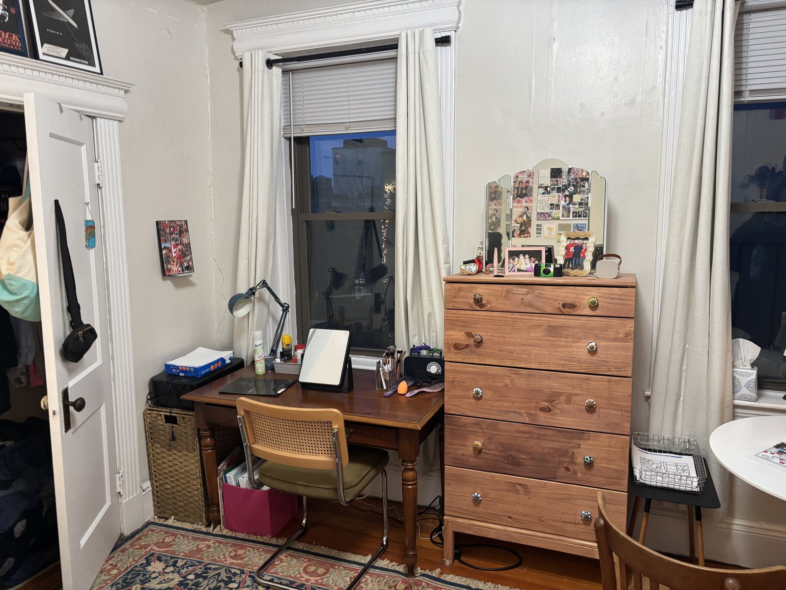 Listing featured image