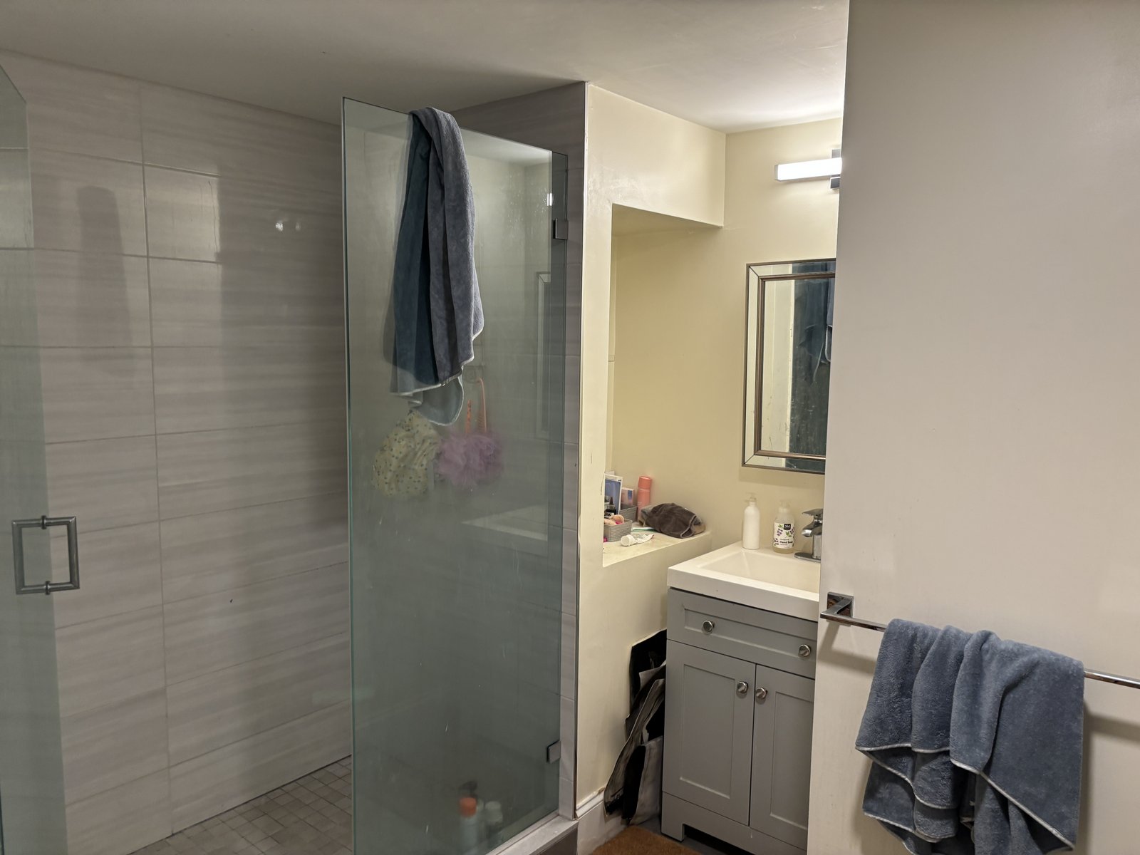 Rental image