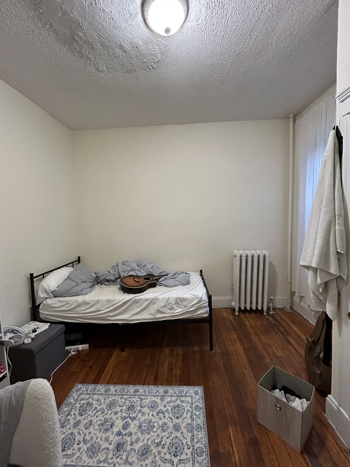 Rental image