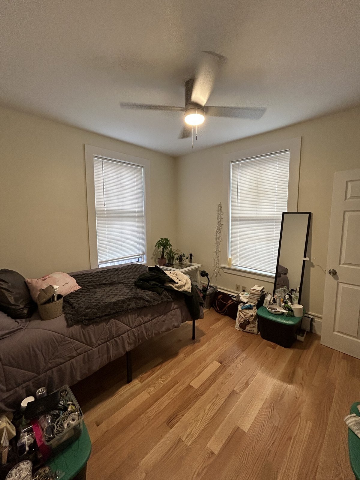 Rental image