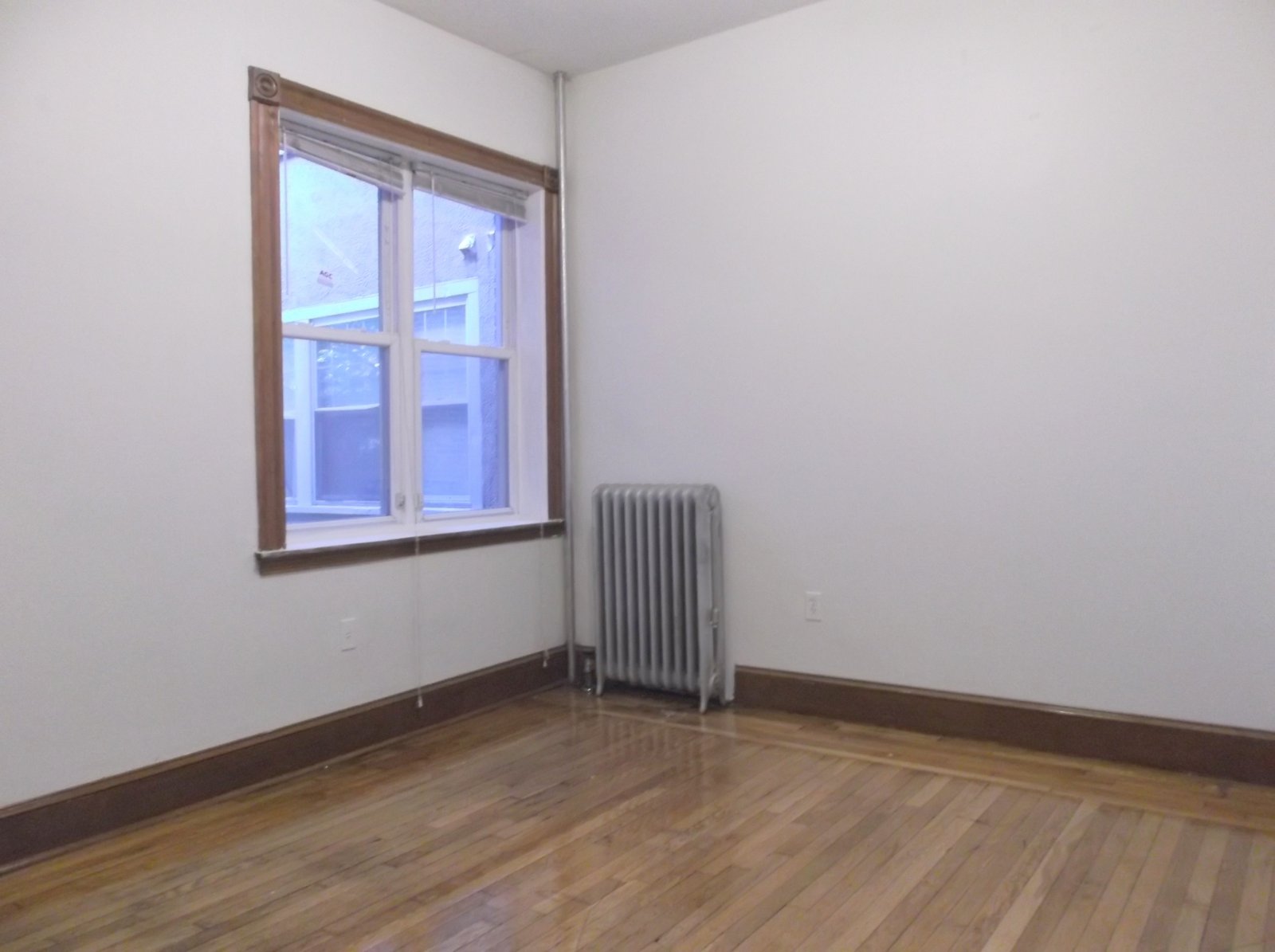 Rental image