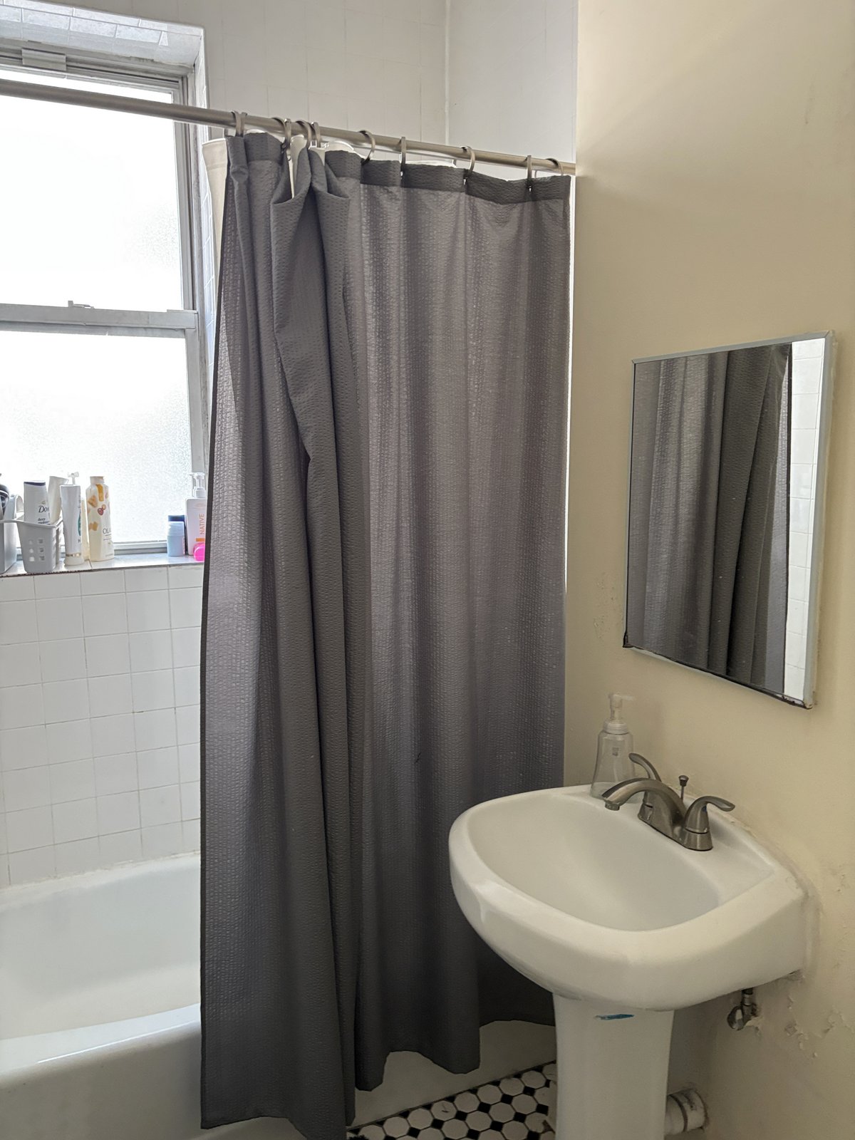 Rental image