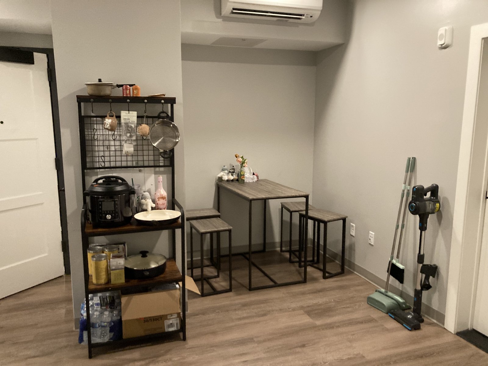 Rental image