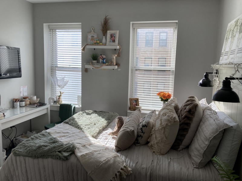 Rental image
