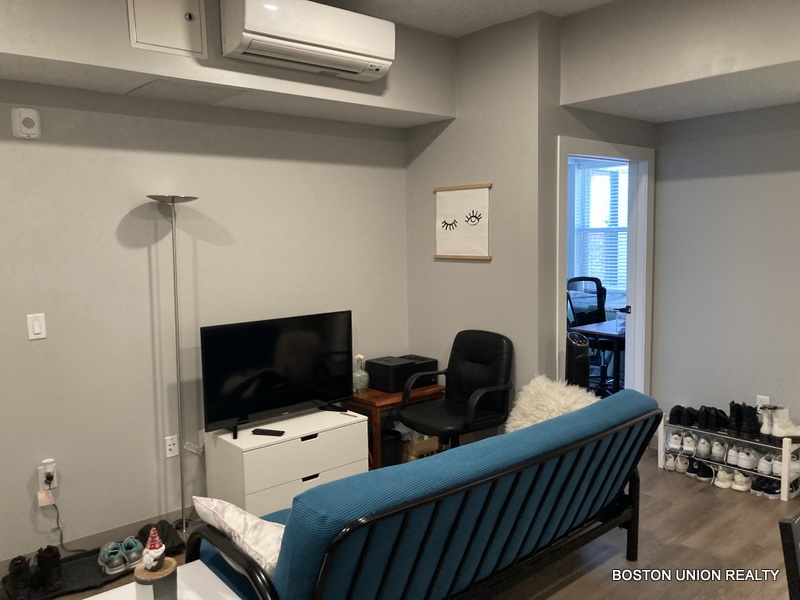 Rental image