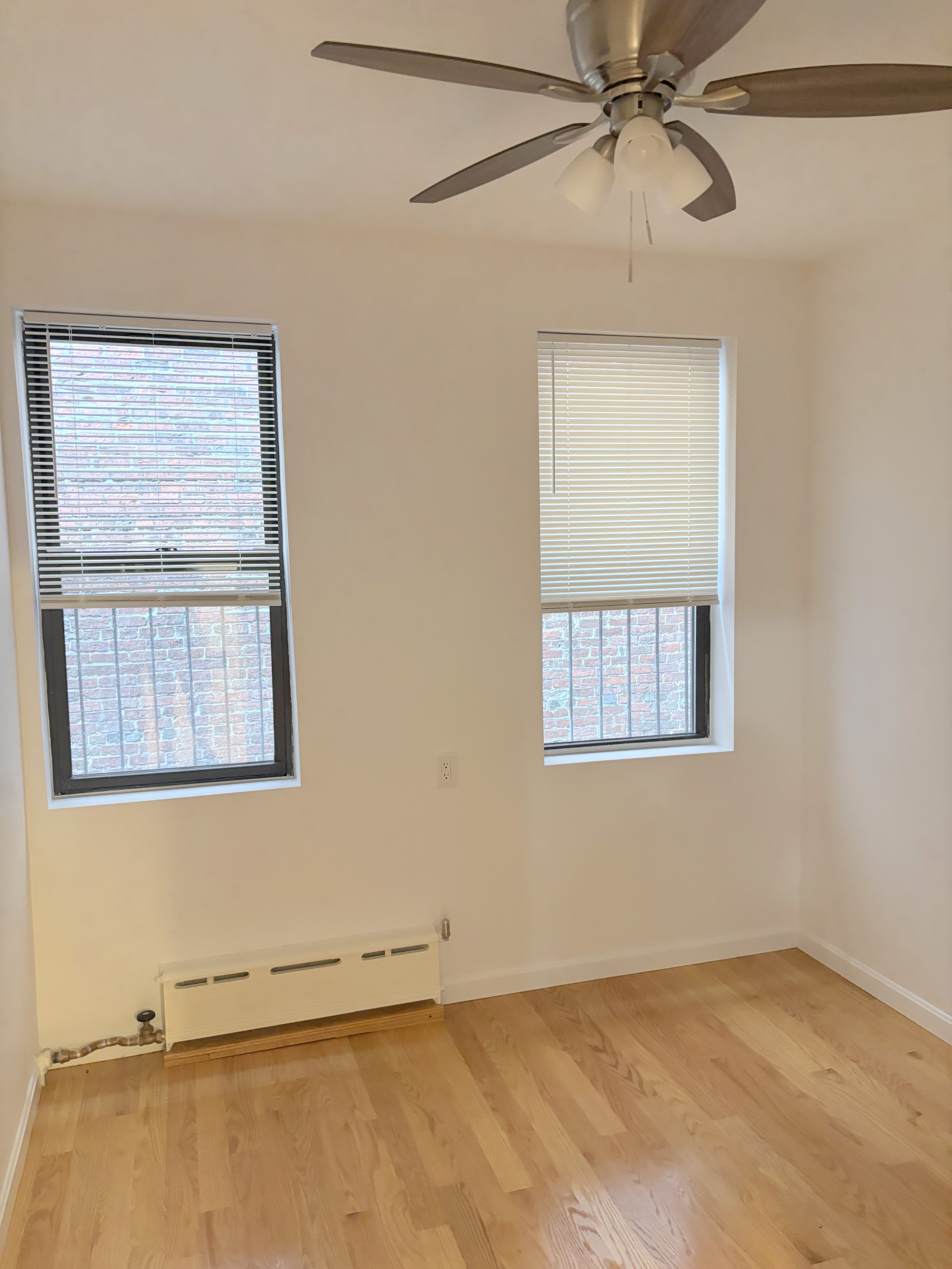 Rental image