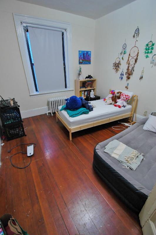 Rental image