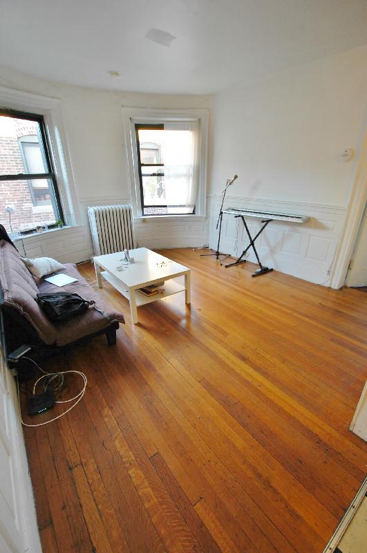 Rental image