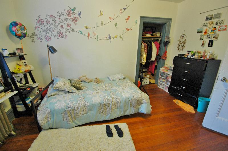 Rental image