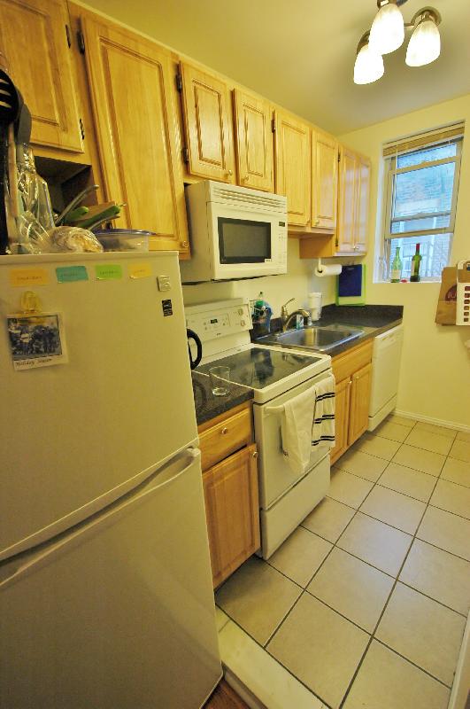 Listing featured image