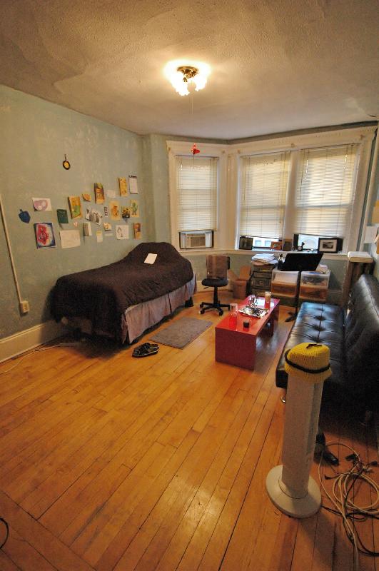 Rental image