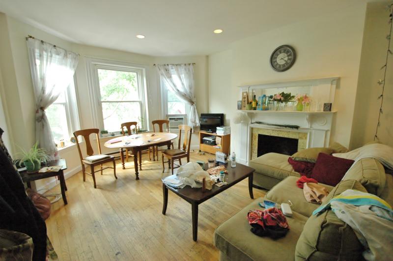 Rental image