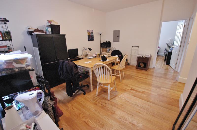 Rental image