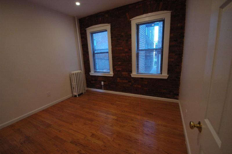 Rental image