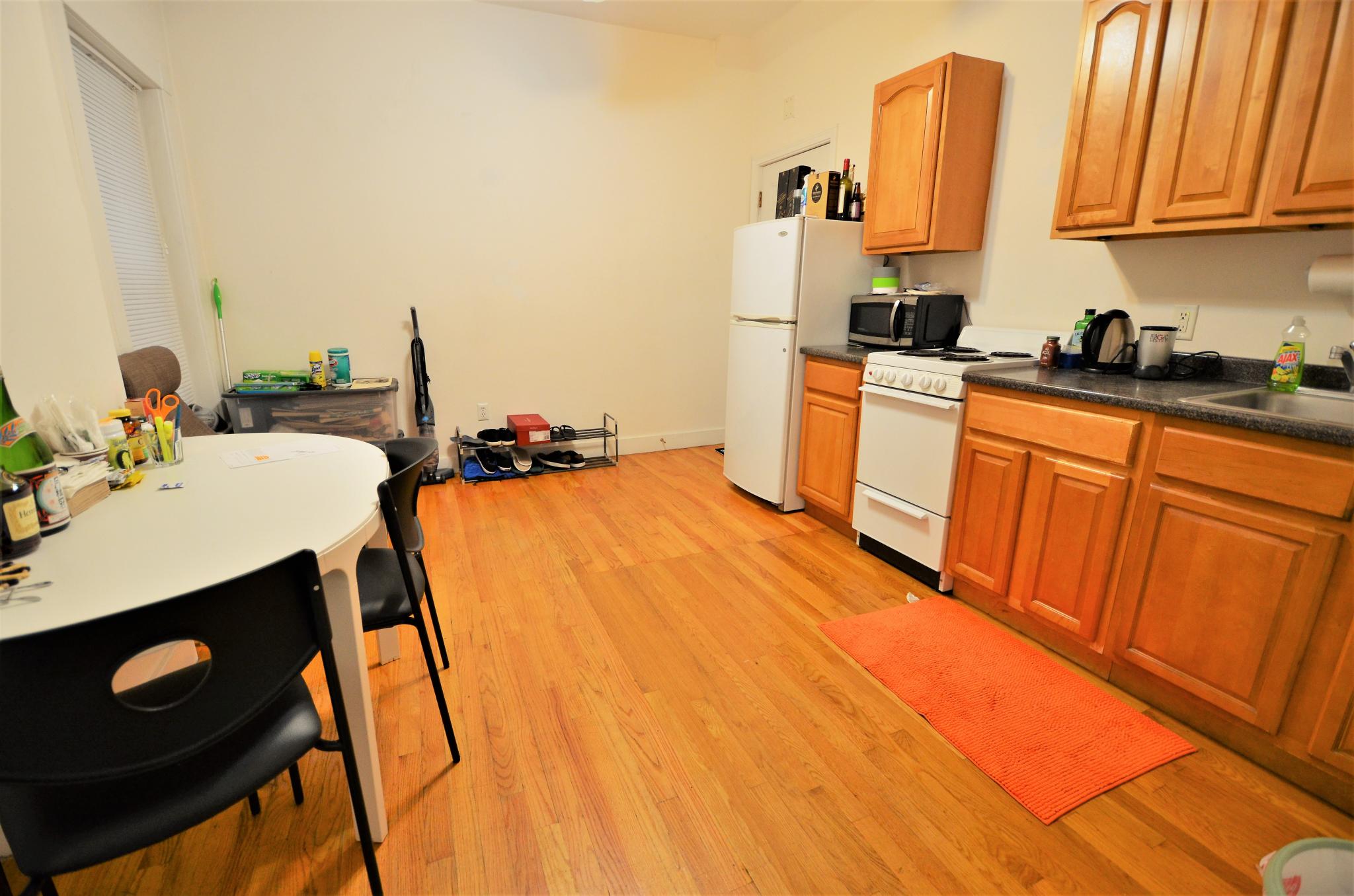 Rental image