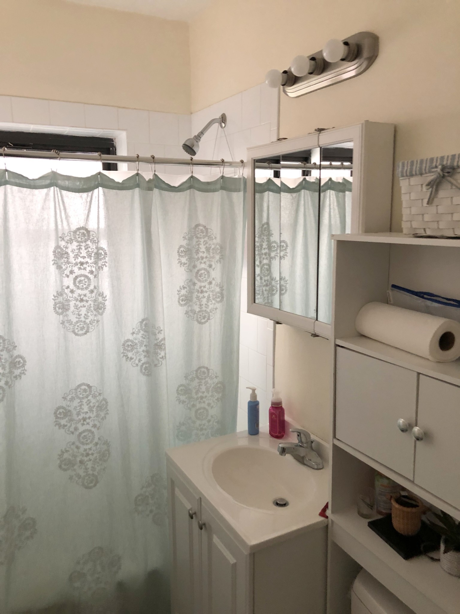 Rental image