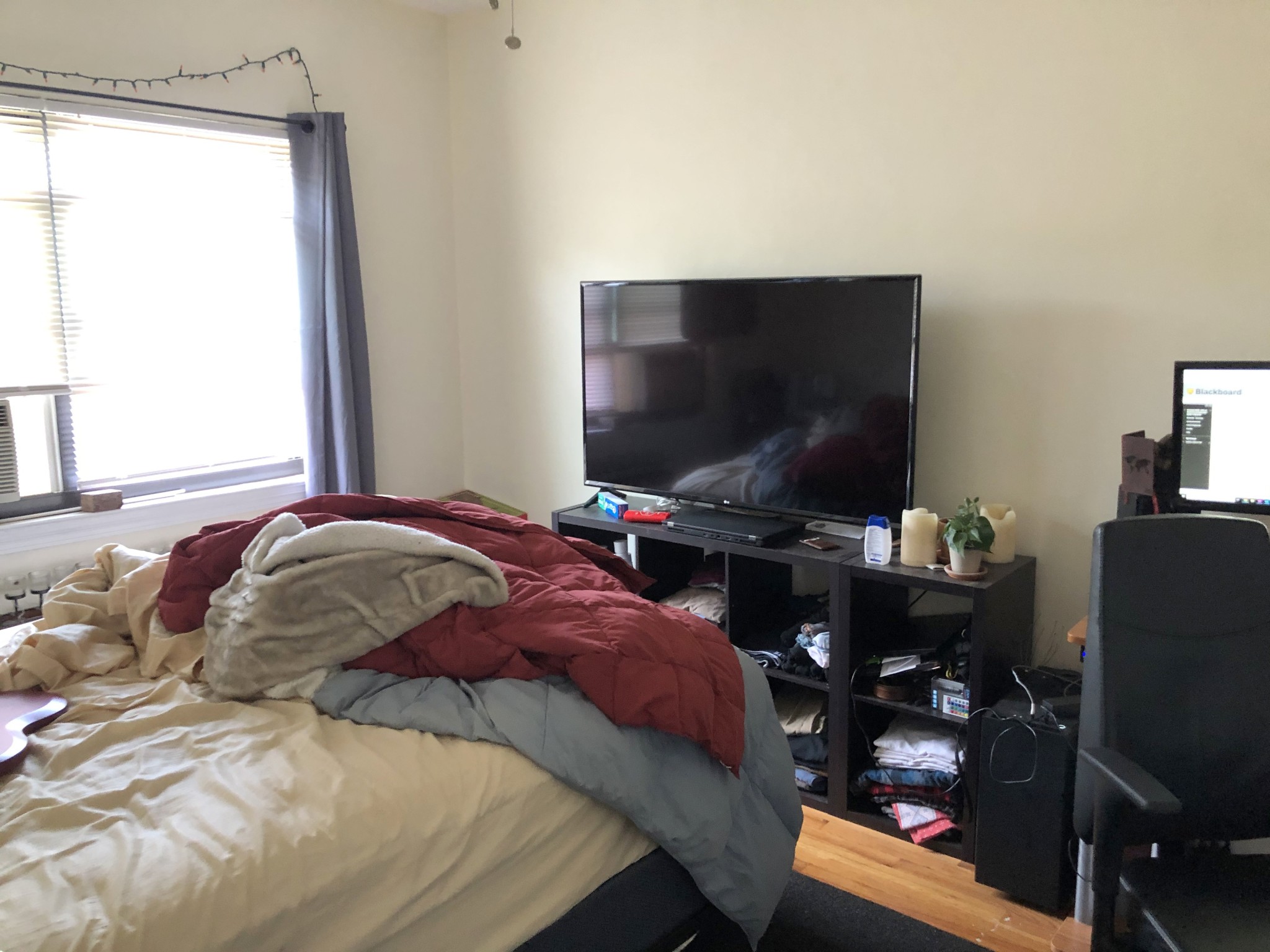 Rental image