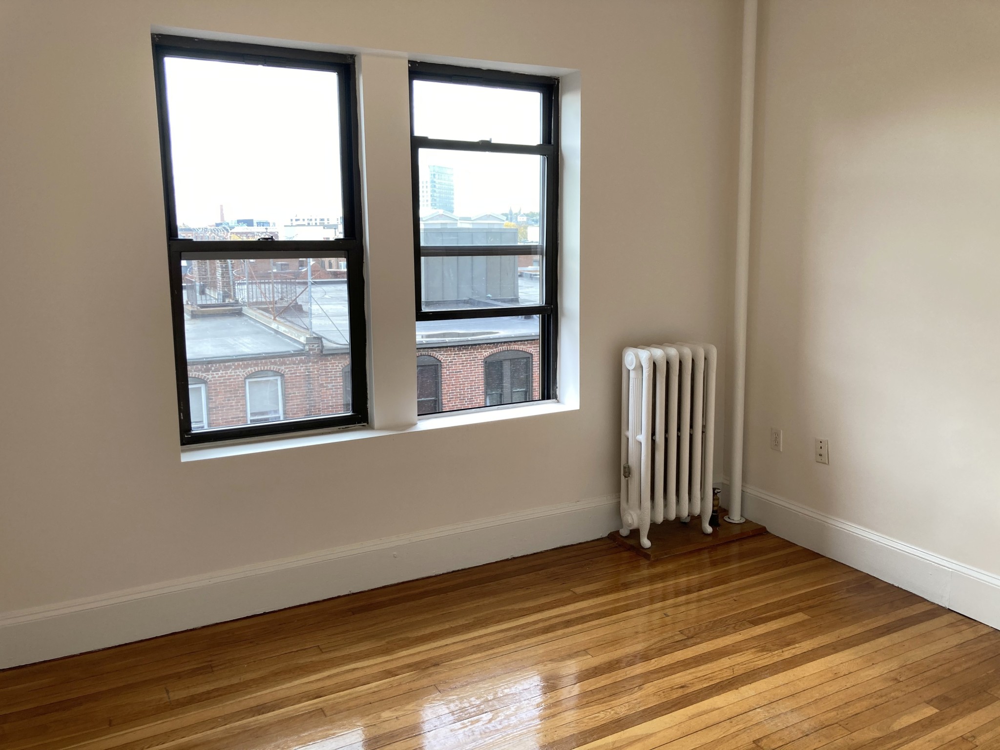 Rental image