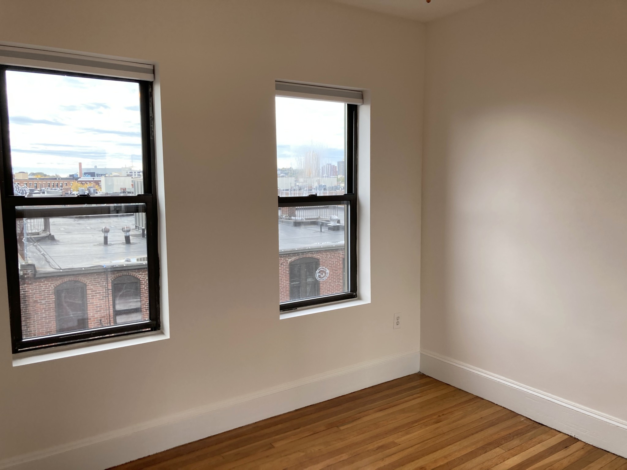Rental image