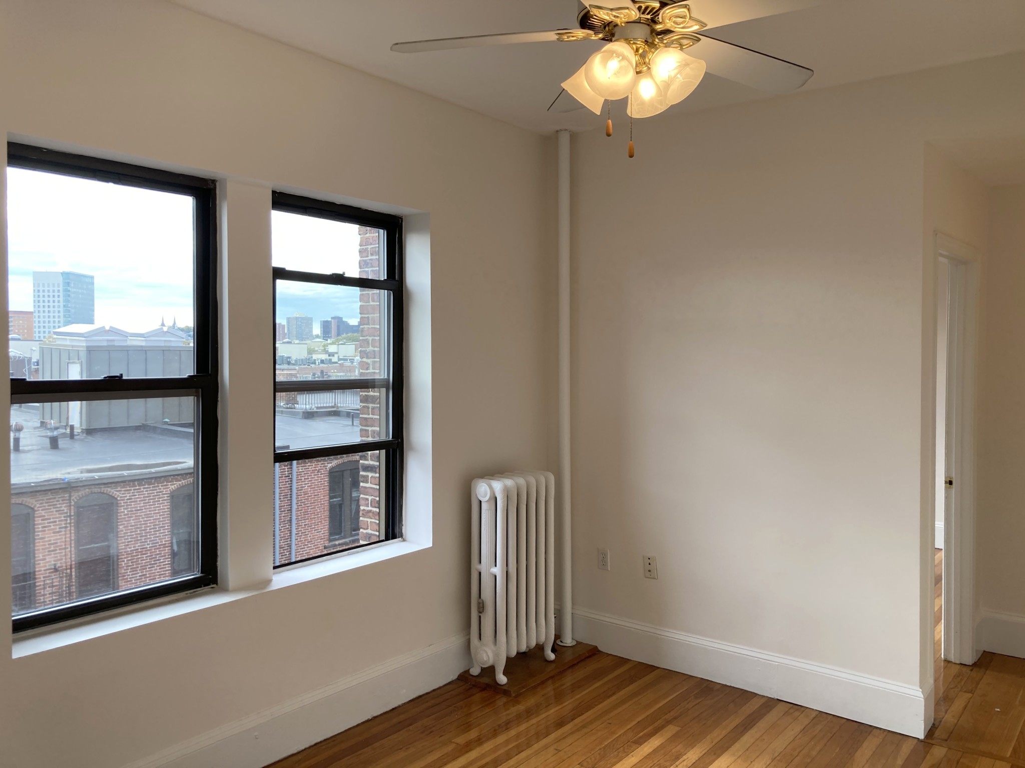 Rental image