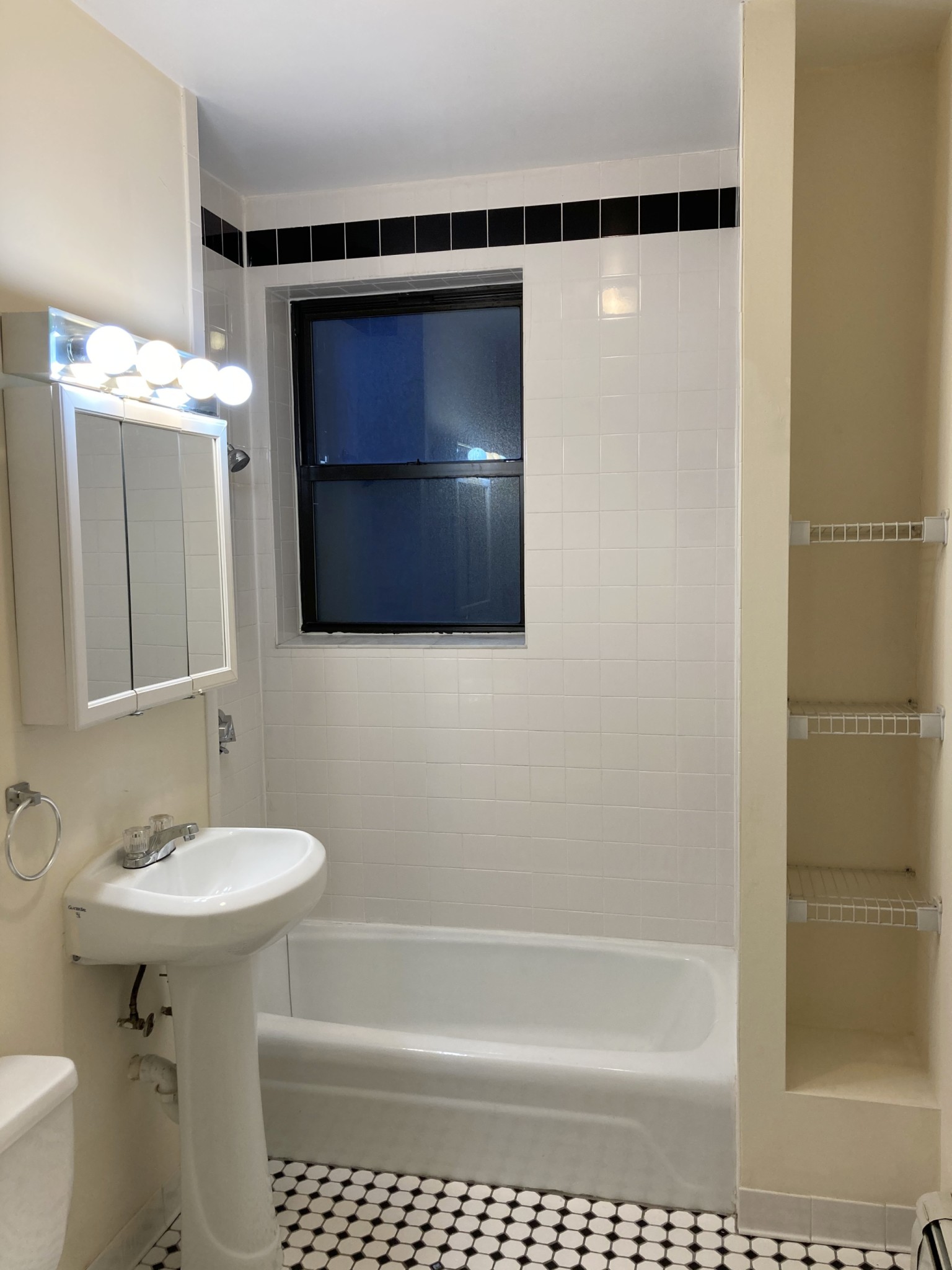 Rental image