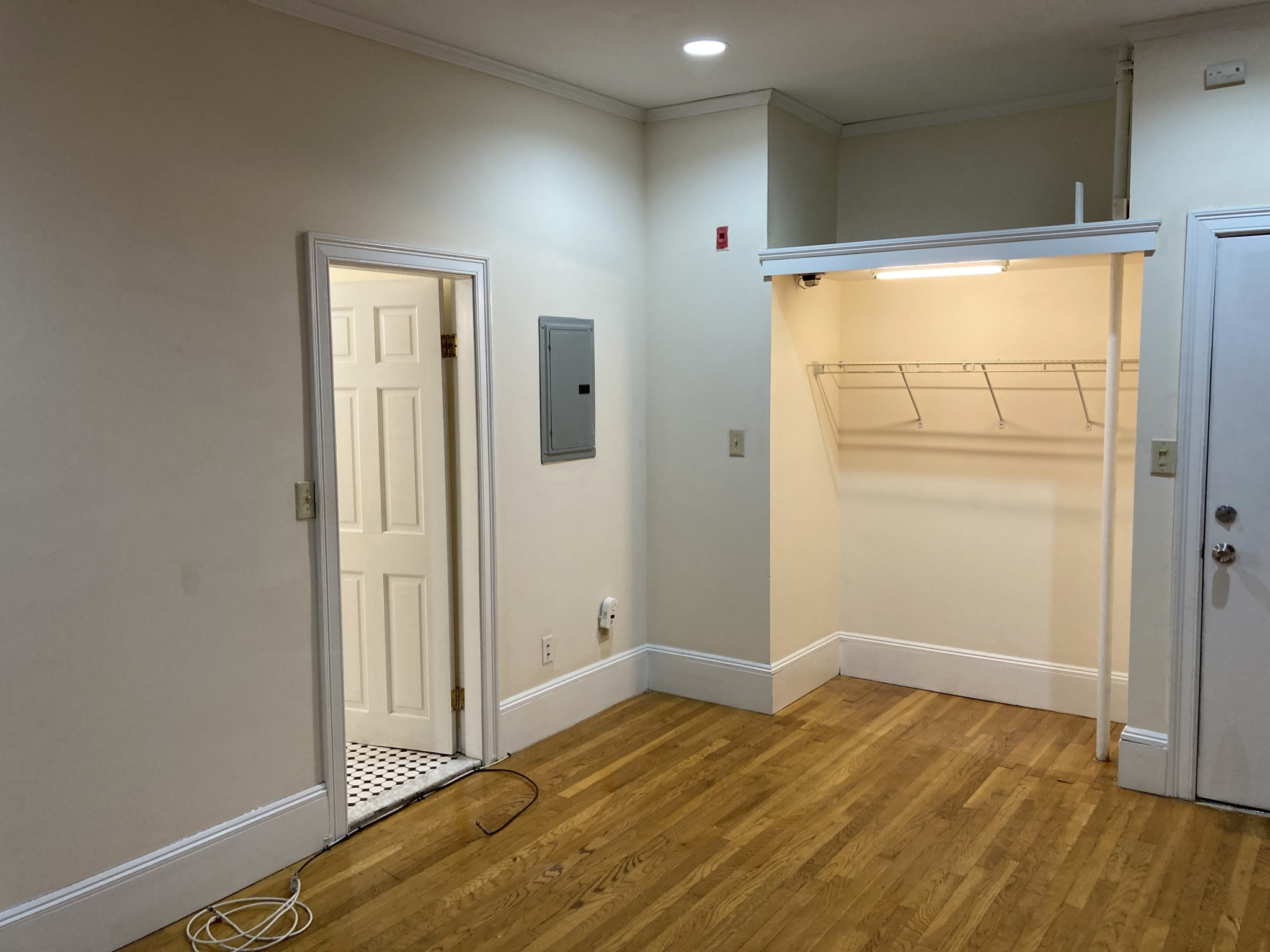 Rental image