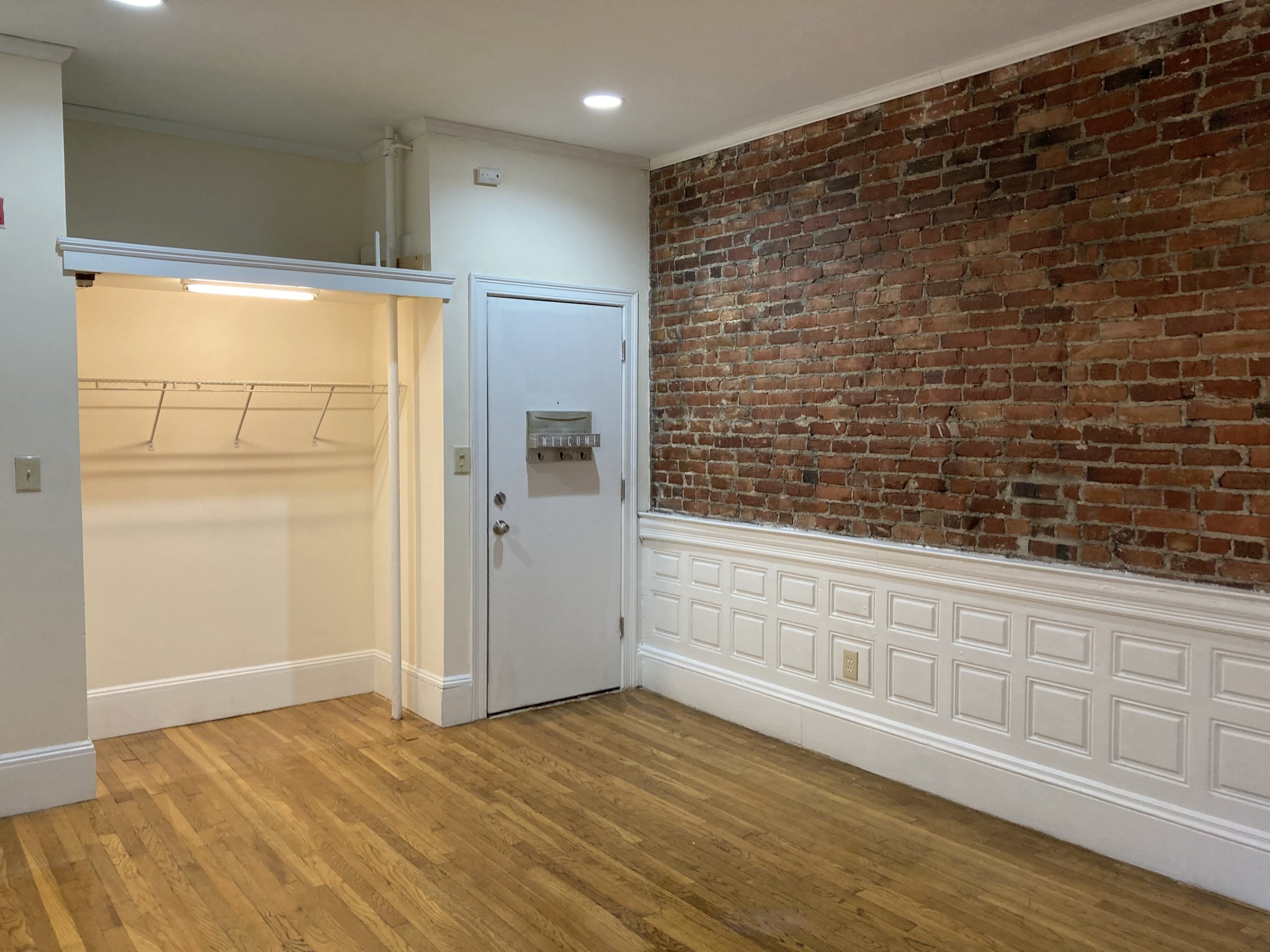 Rental image