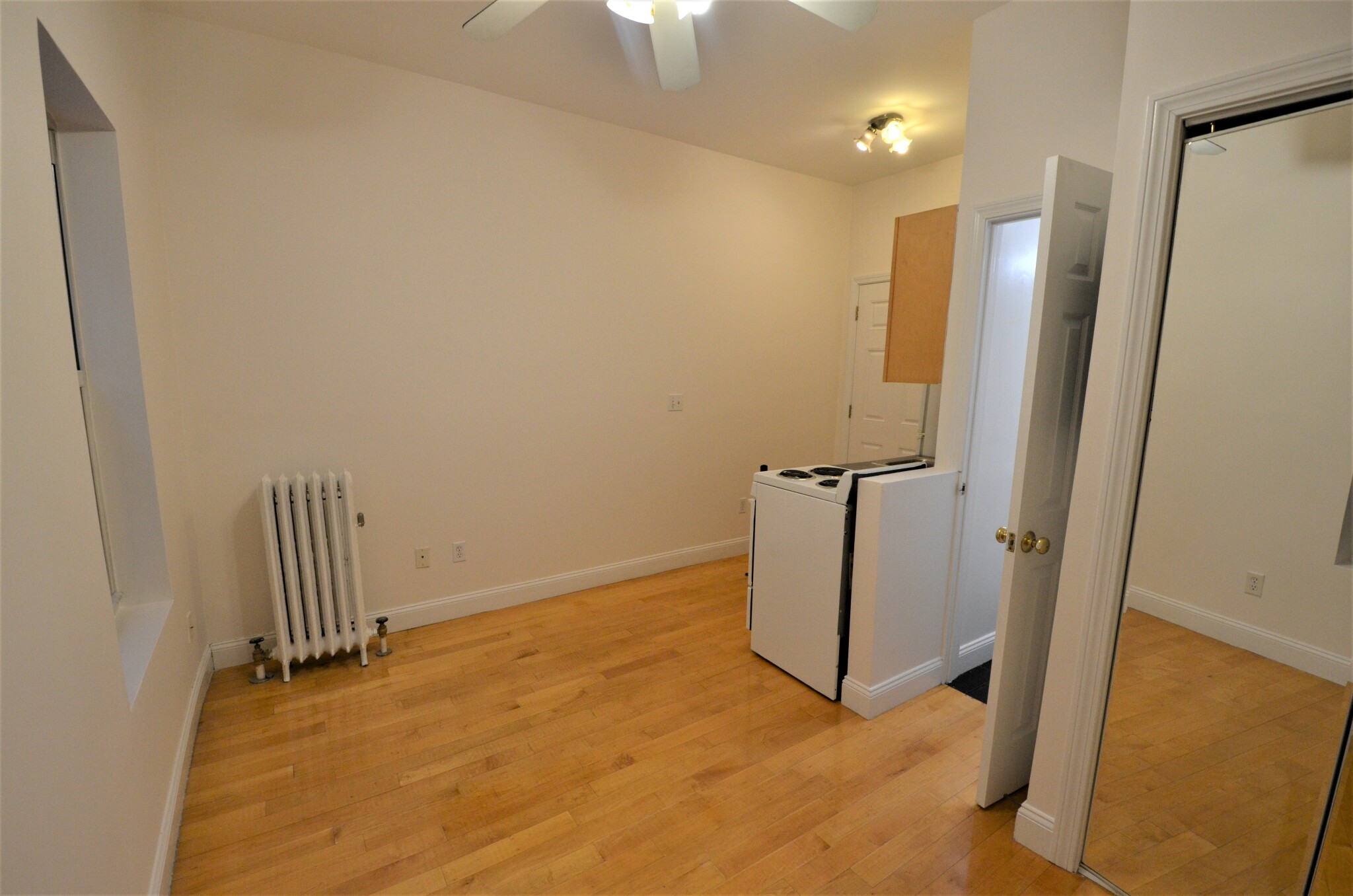 Rental image