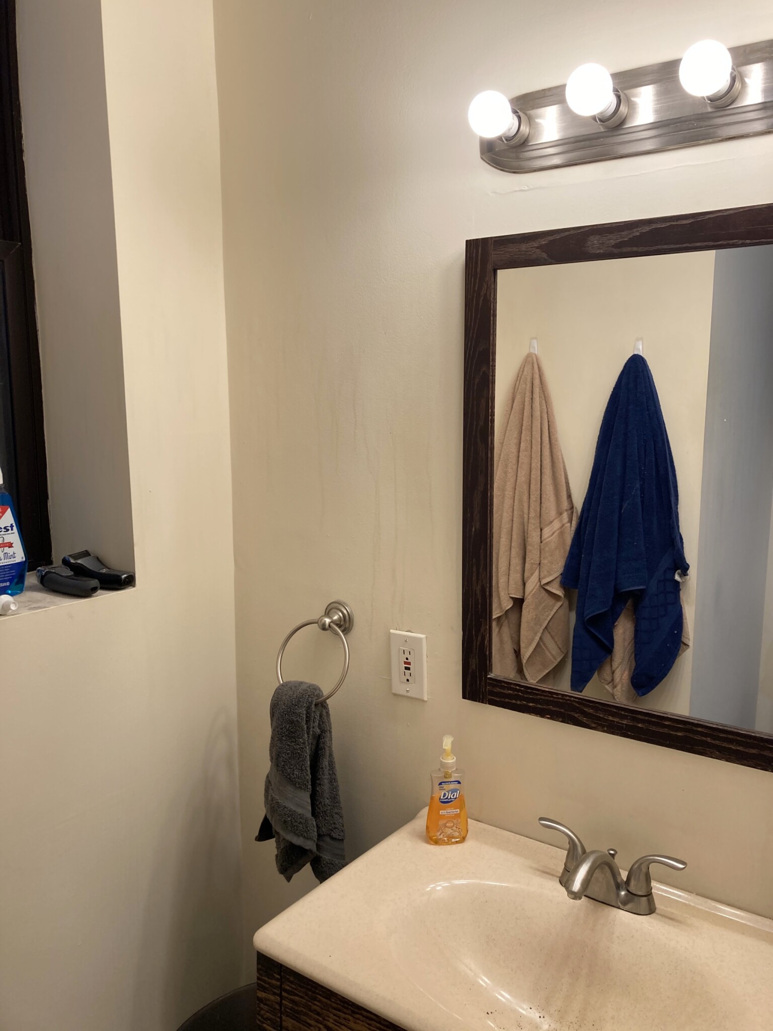 Rental image