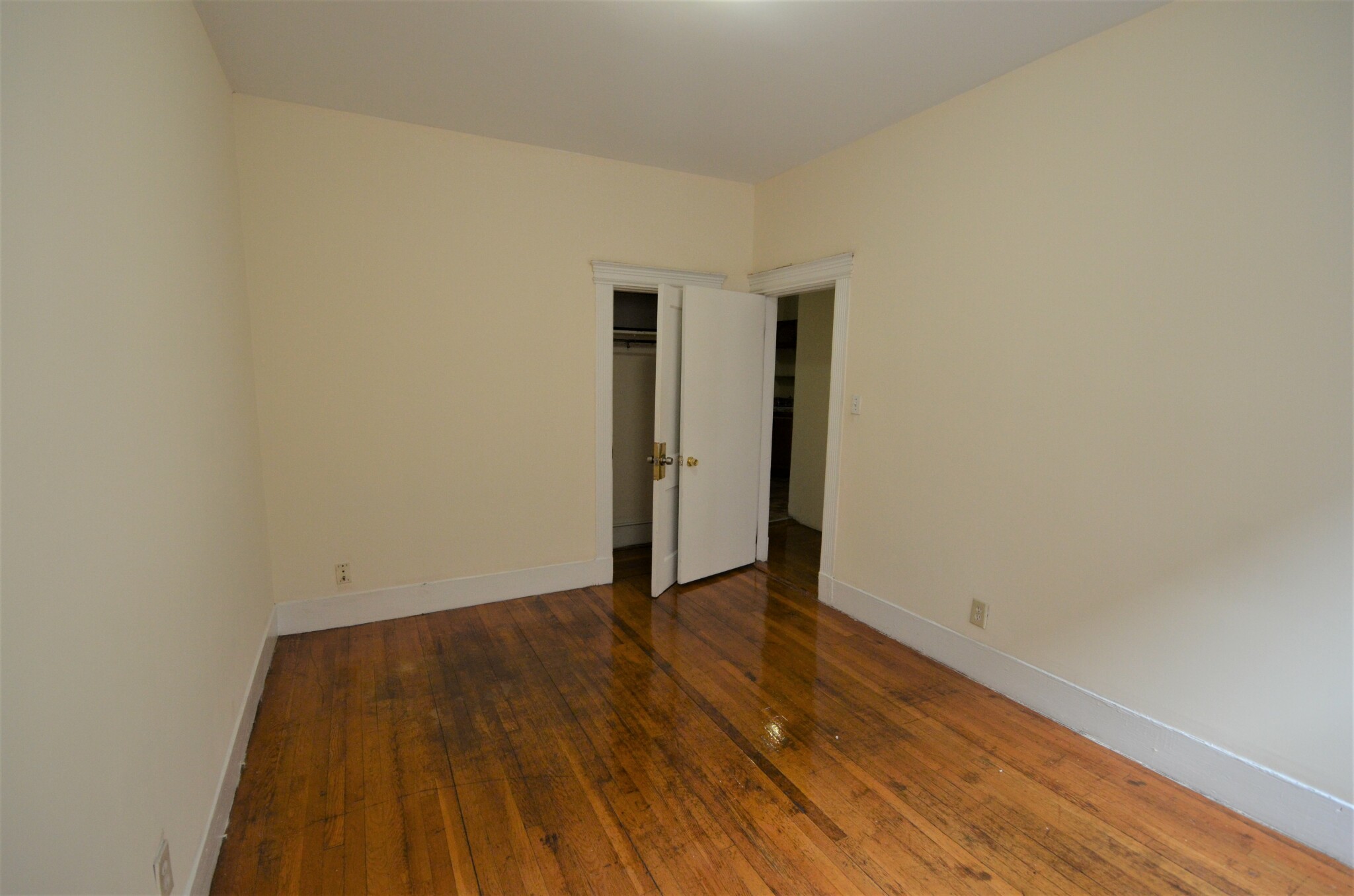 Rental image