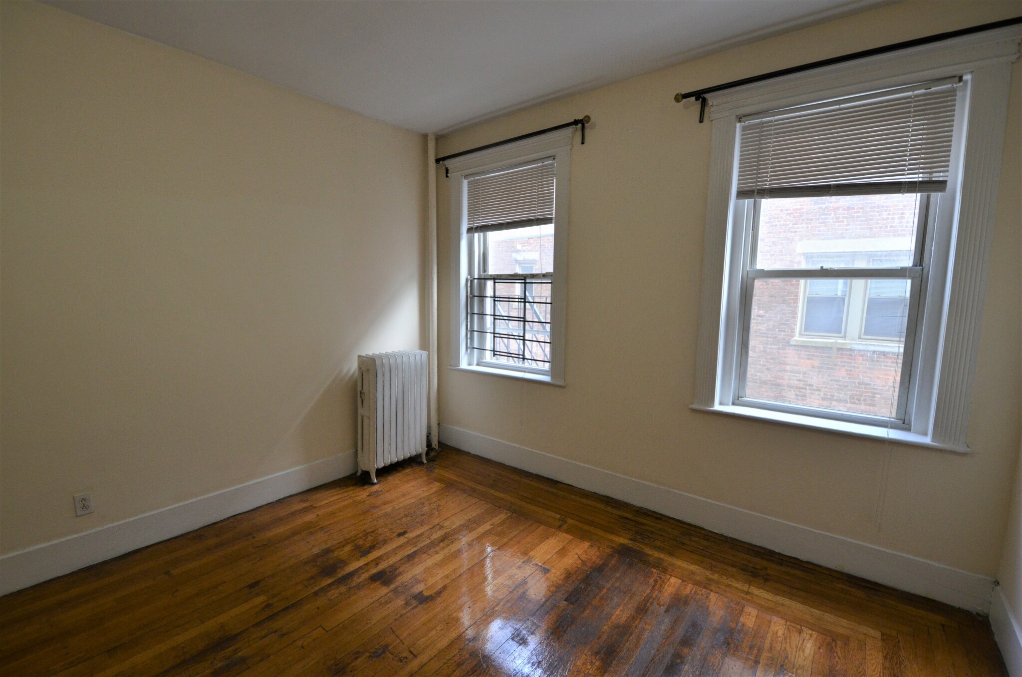 Rental image