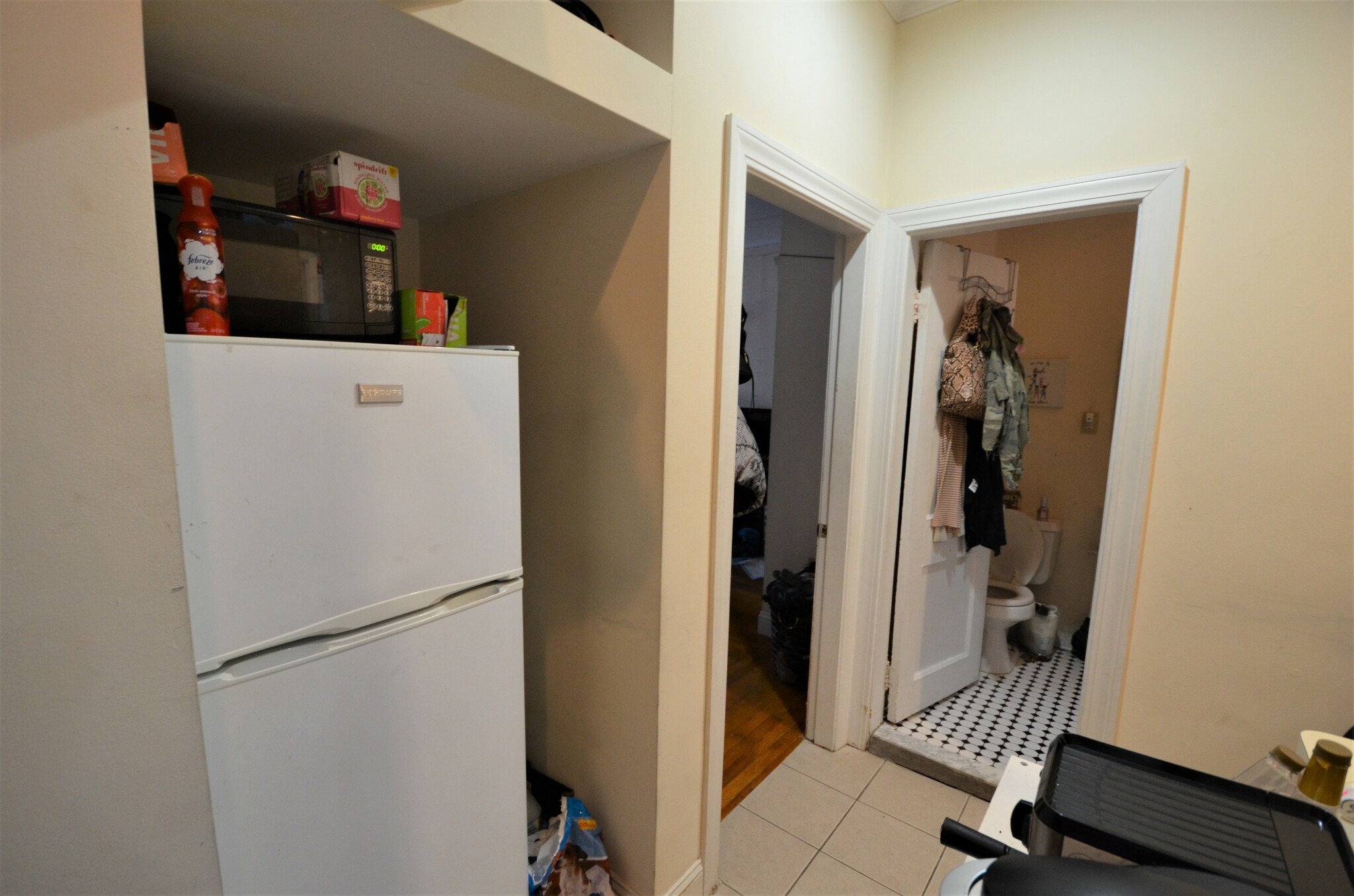 Rental image