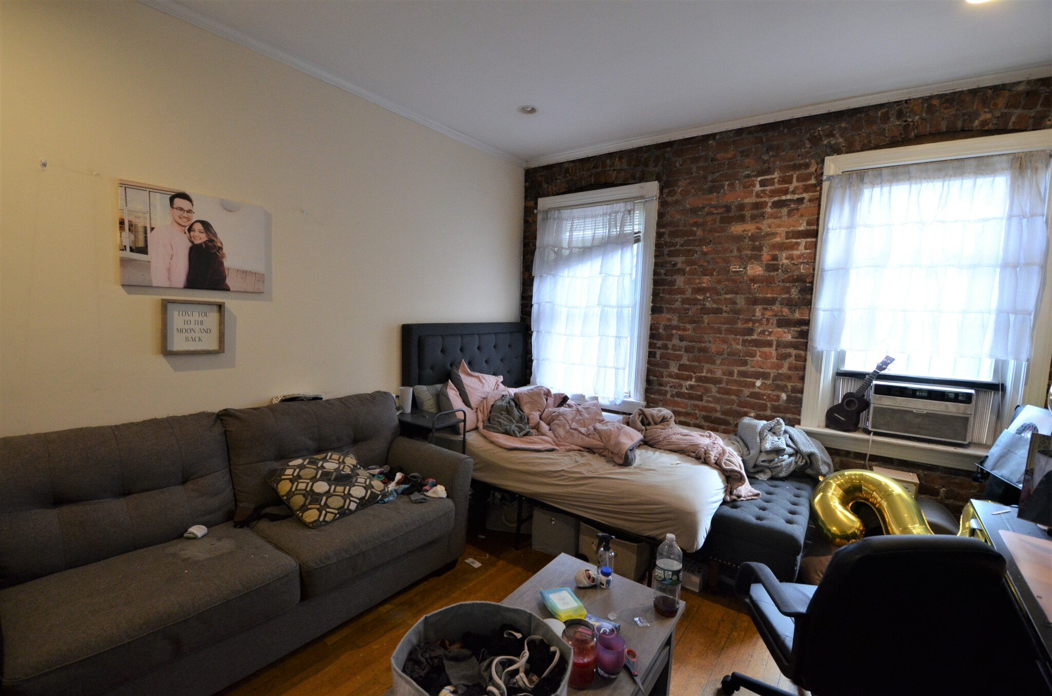 Rental image