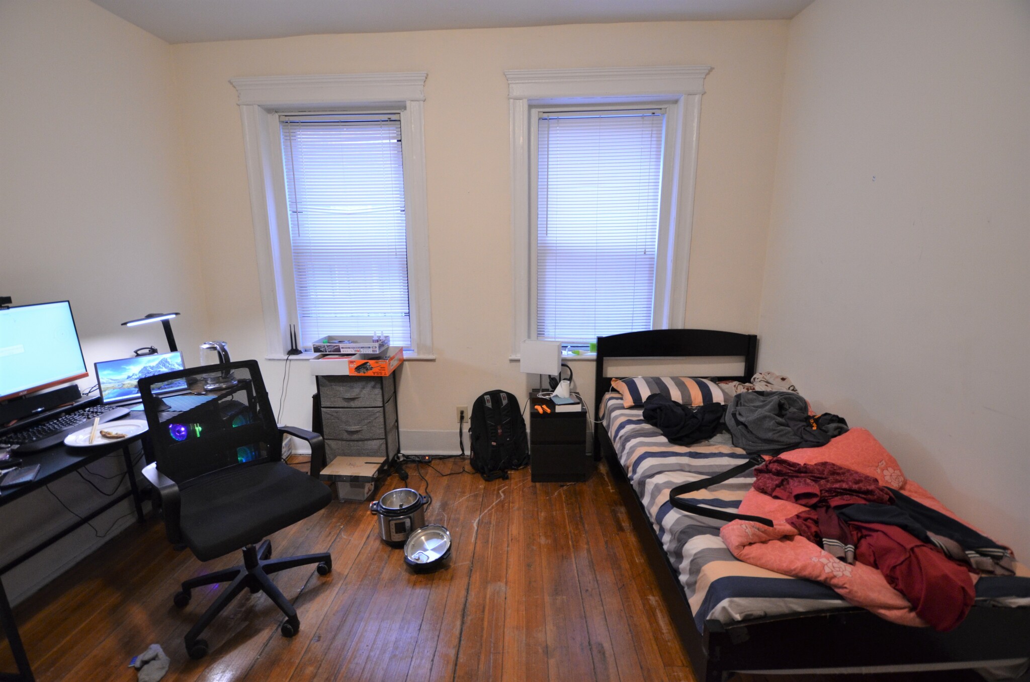 Rental image