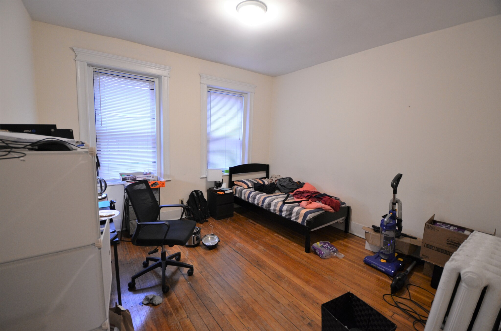 Rental image