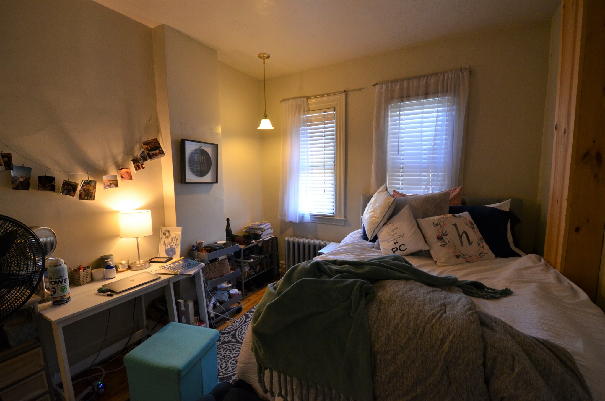 Rental image