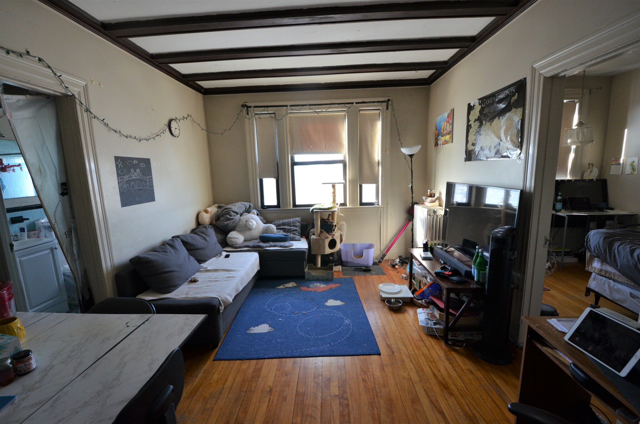 Rental image