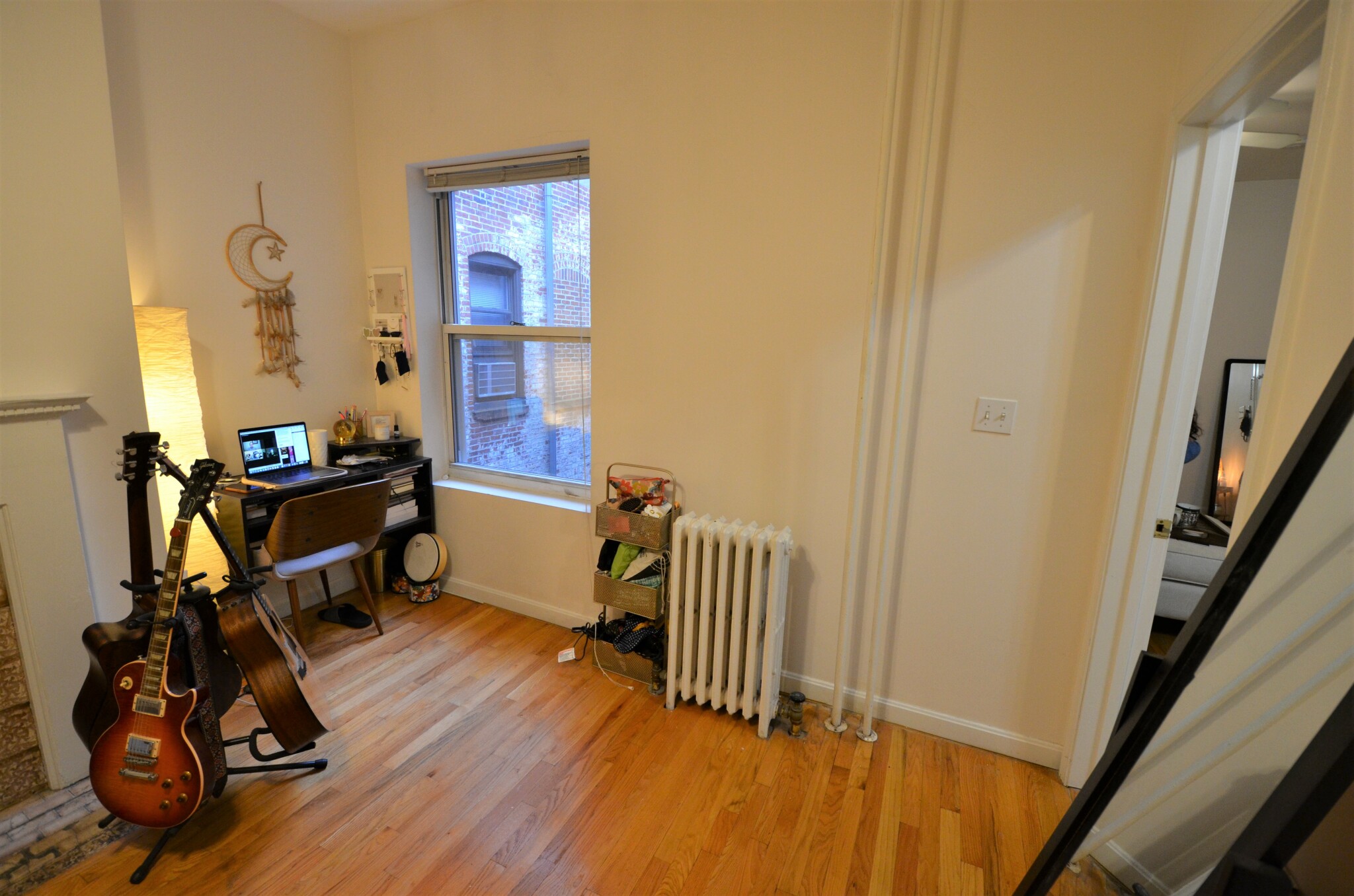 Rental image