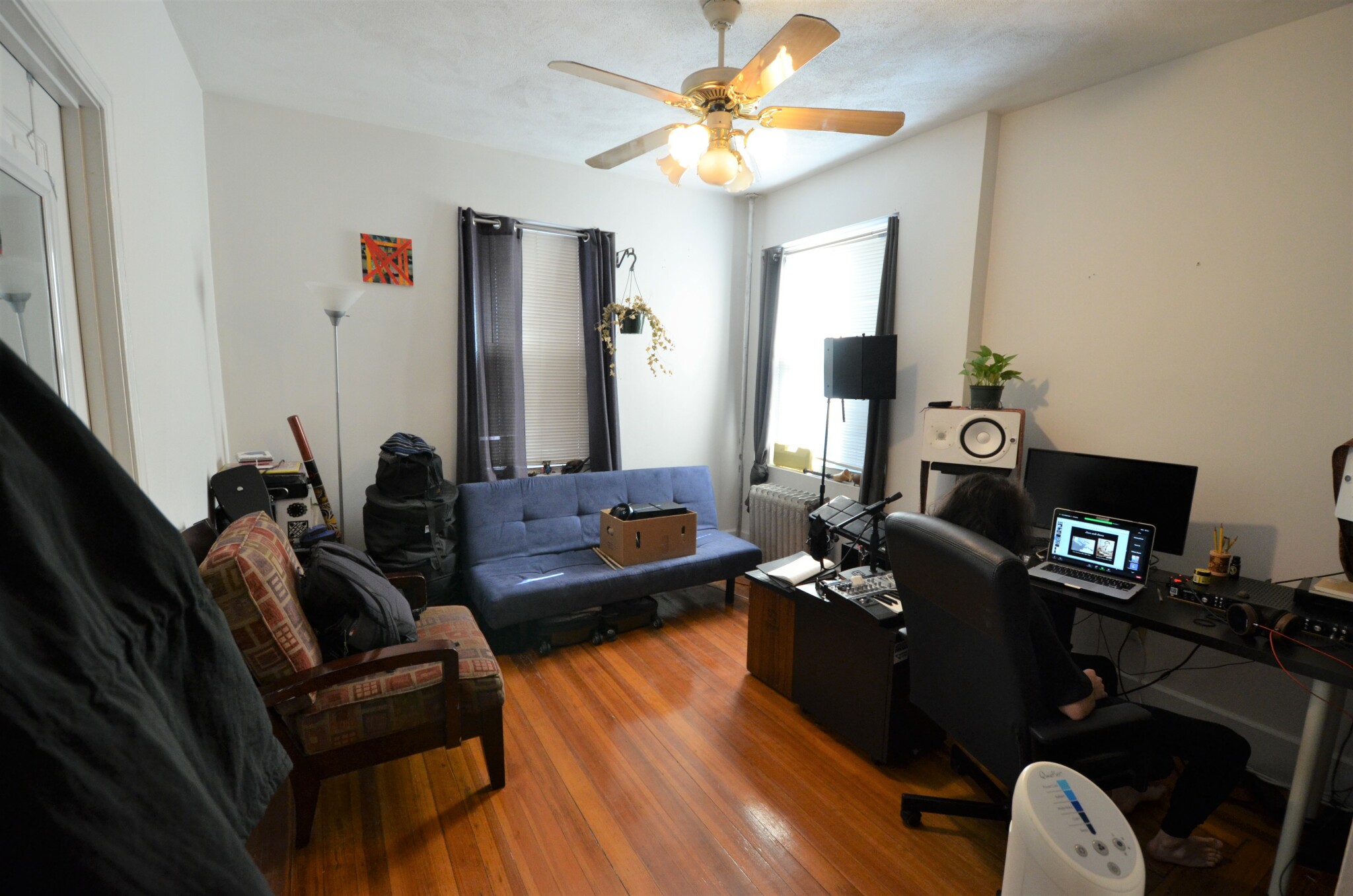 Rental image