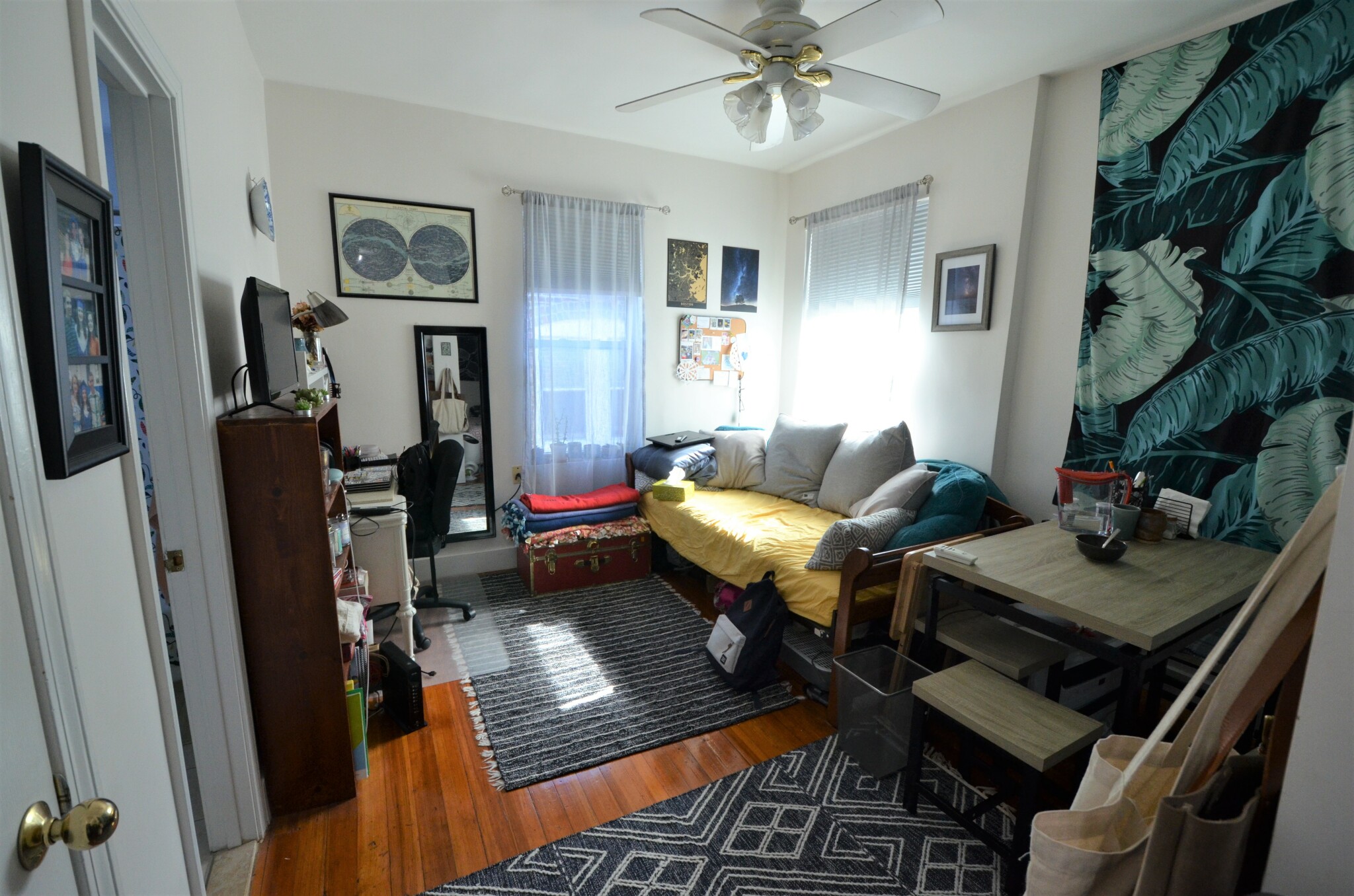 Rental image