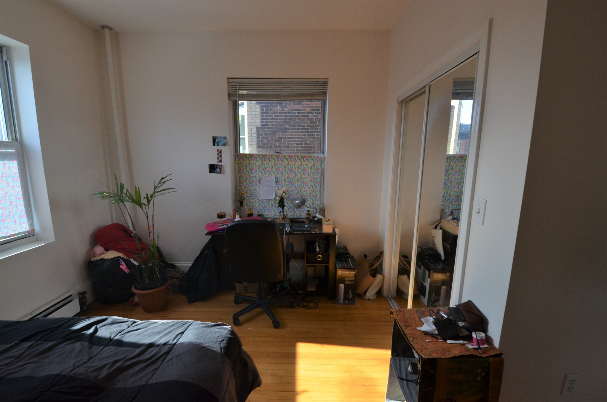 Rental image